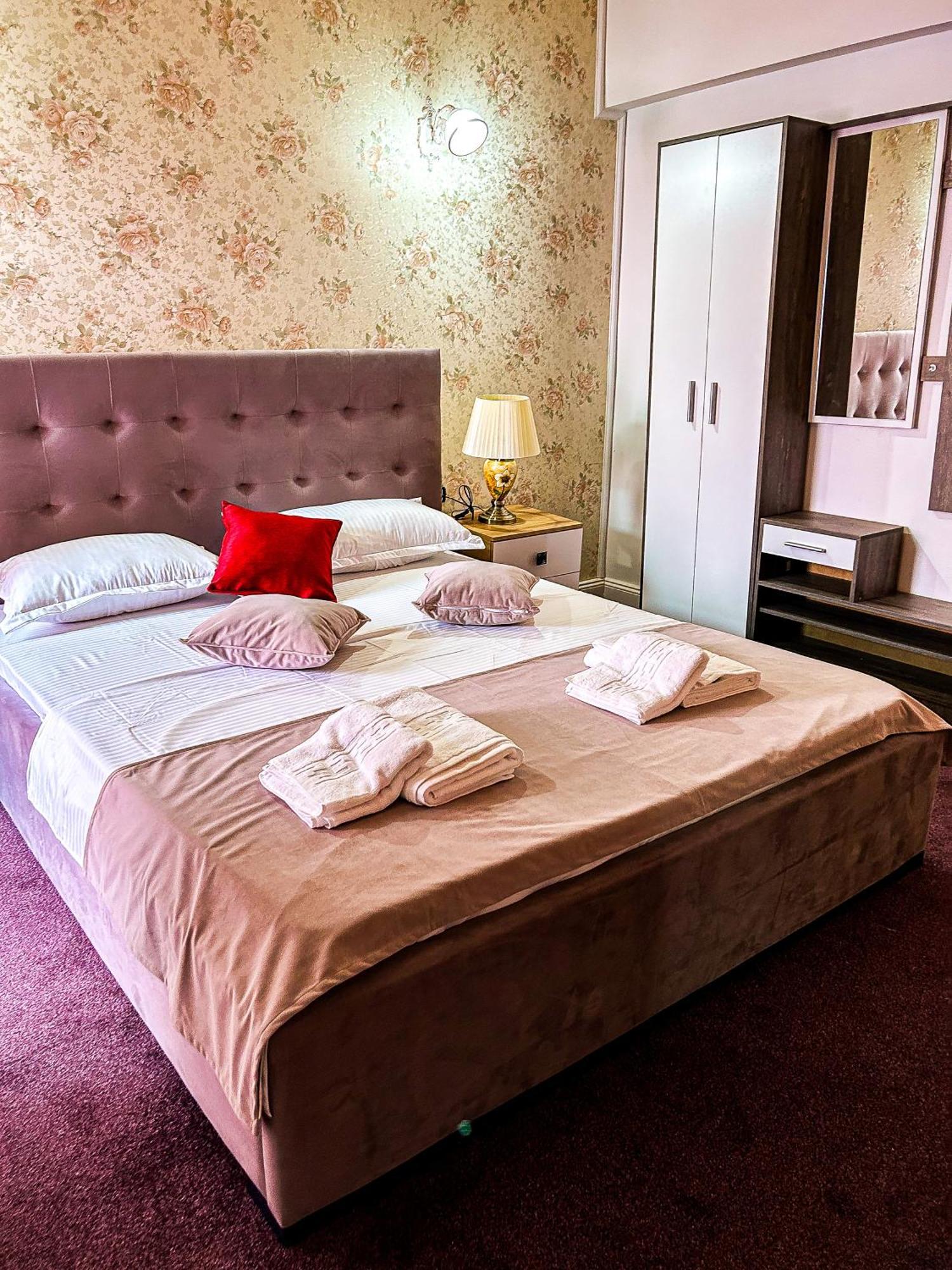 Hotel Boutique Casa Vermont Boekarest Buitenkant foto